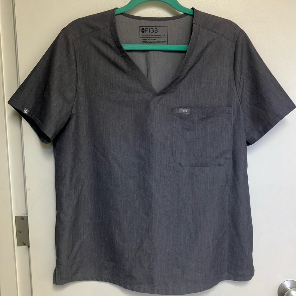 FIGS technical collection Large grey scrub top